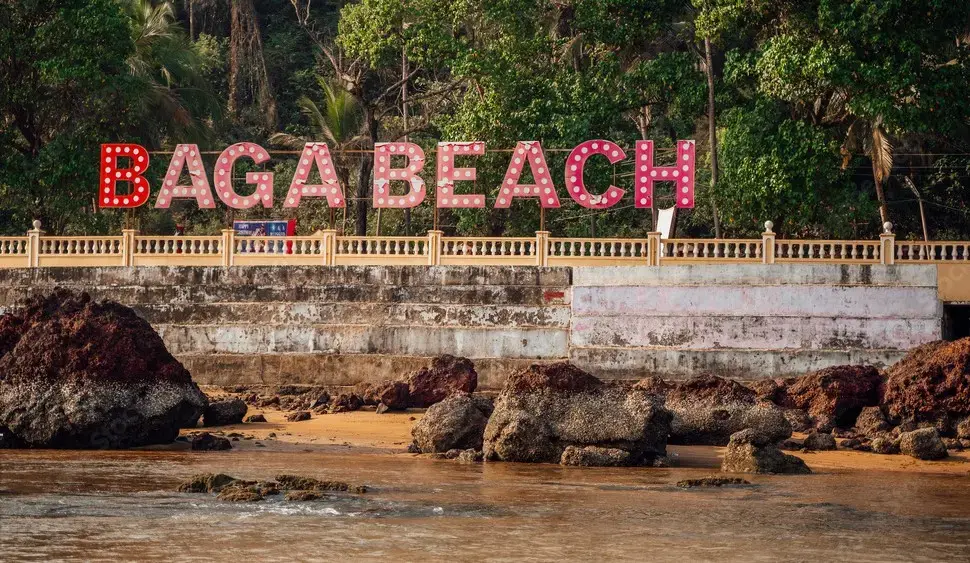 Most Visiting Places in Goa | Dudhsagar | Pali | Beach | Waterfall Baga Beach in goa