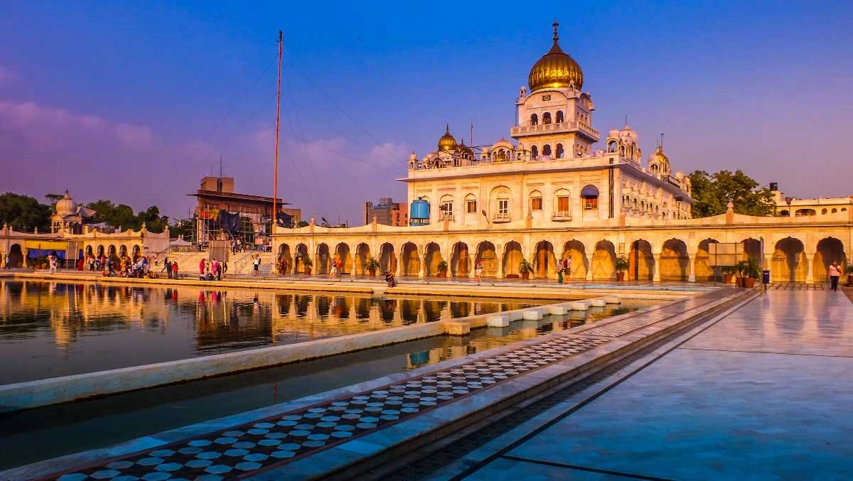 Gurdwara Banla Saheb in Delhi Gurdwara Banla Saheb in Delhi