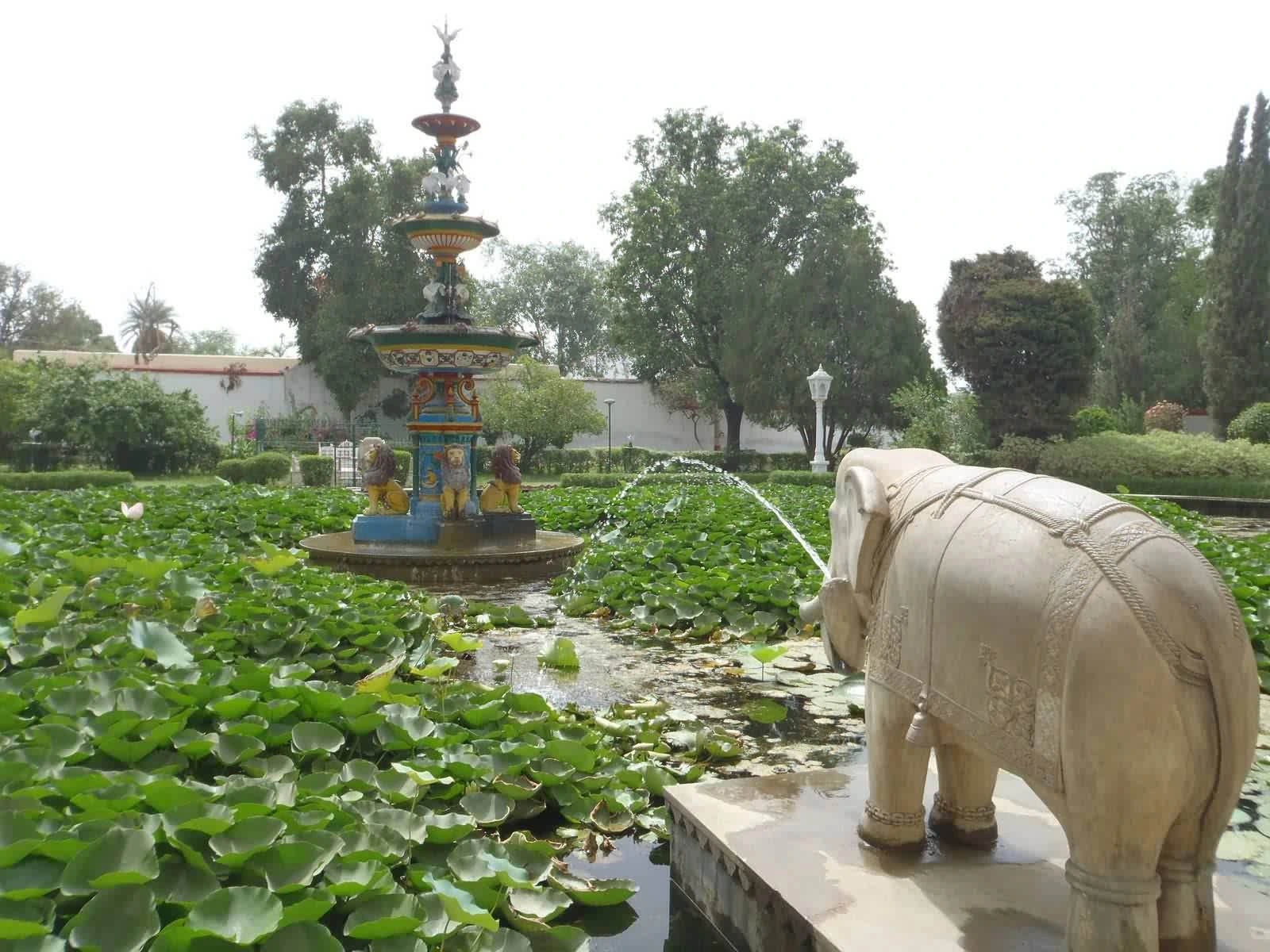 Top 10 Must-Visit Attractions in Udaipur: Temples, Palaces, Lakes, and More Saheliyon ki bari in Udaipur